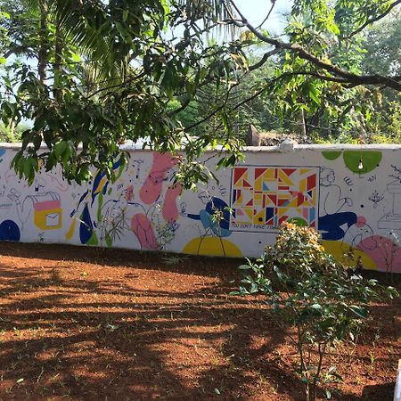 Anjuna By Roadhouse Hostels Goa Екстер'єр фото