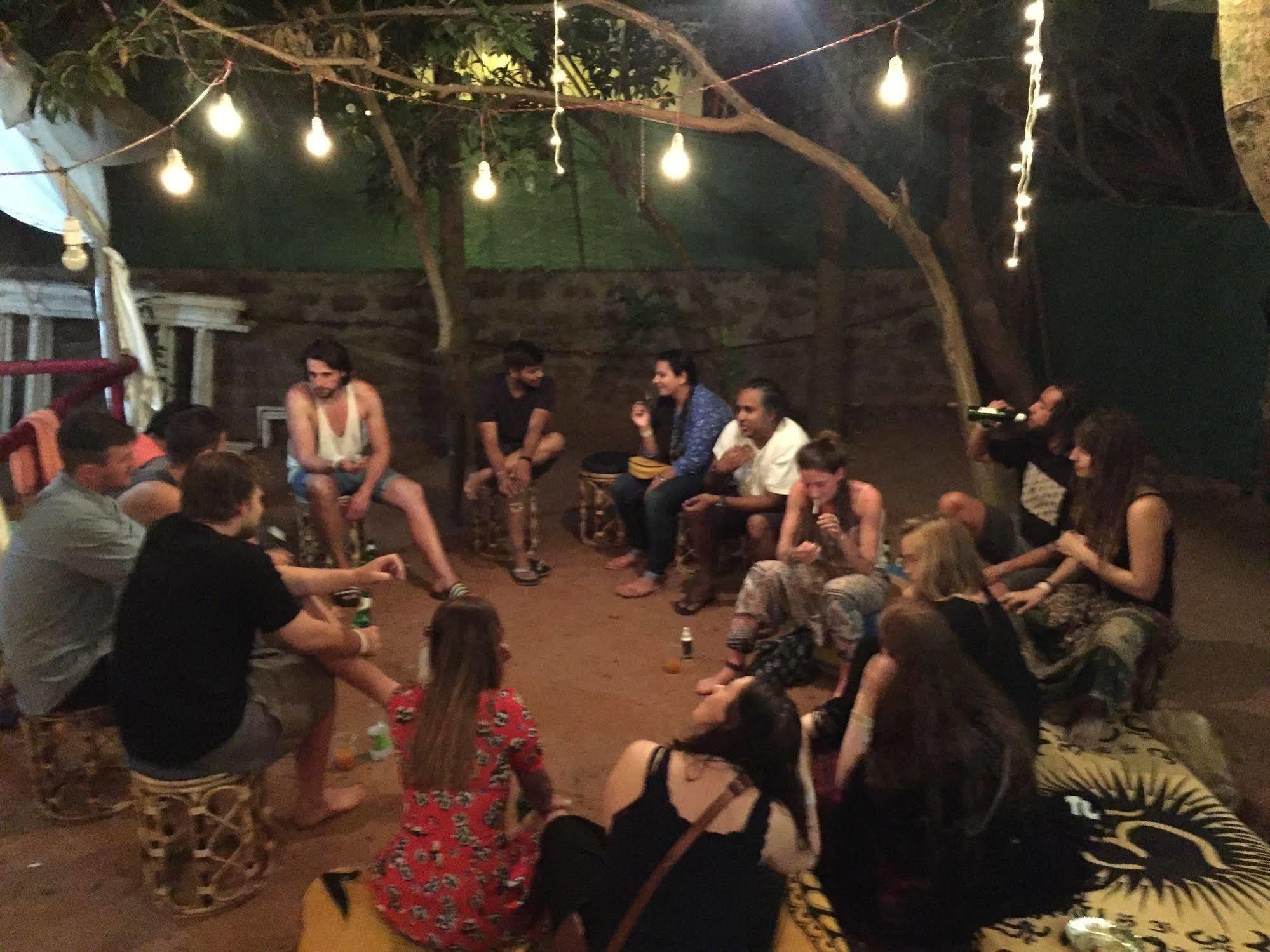 Anjuna By Roadhouse Hostels Goa Екстер'єр фото