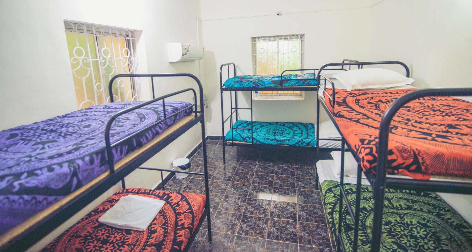 Anjuna By Roadhouse Hostels Goa Екстер'єр фото