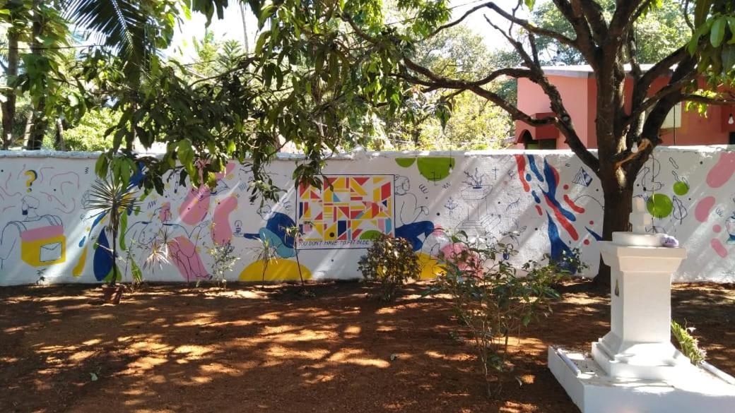 Anjuna By Roadhouse Hostels Goa Екстер'єр фото